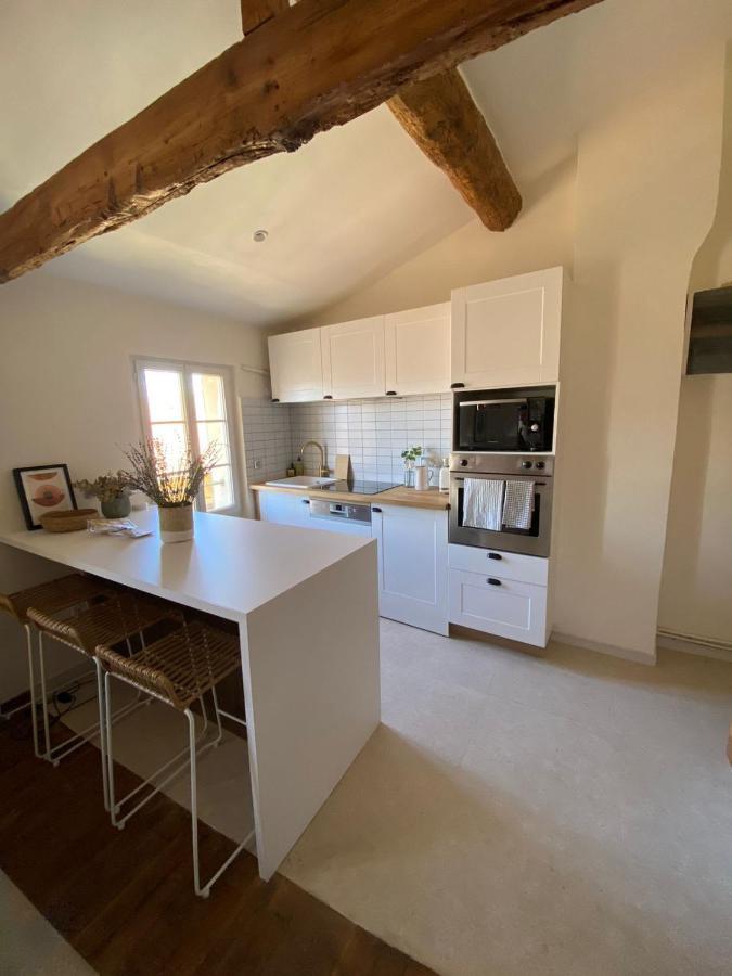 Apartment With Mediterranean Charm In The Heart Of The Provencal Market อองทีบส์ ภายนอก รูปภาพ