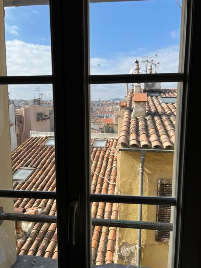 Apartment With Mediterranean Charm In The Heart Of The Provencal Market อองทีบส์ ภายนอก รูปภาพ